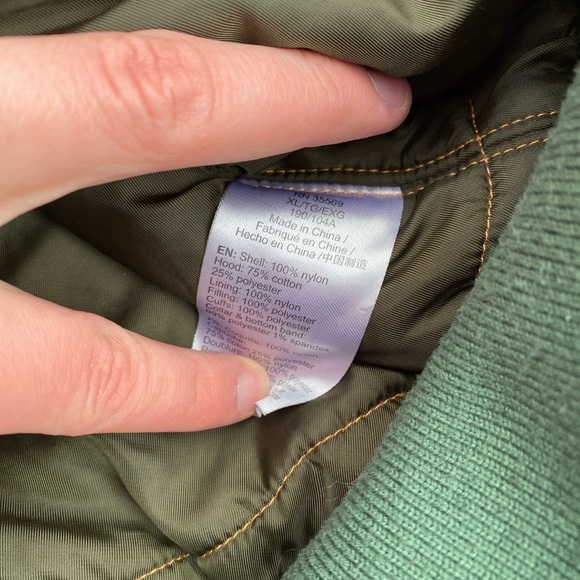 Alpha Industries Bomber Jacket XL Green - Picture 10 of 11